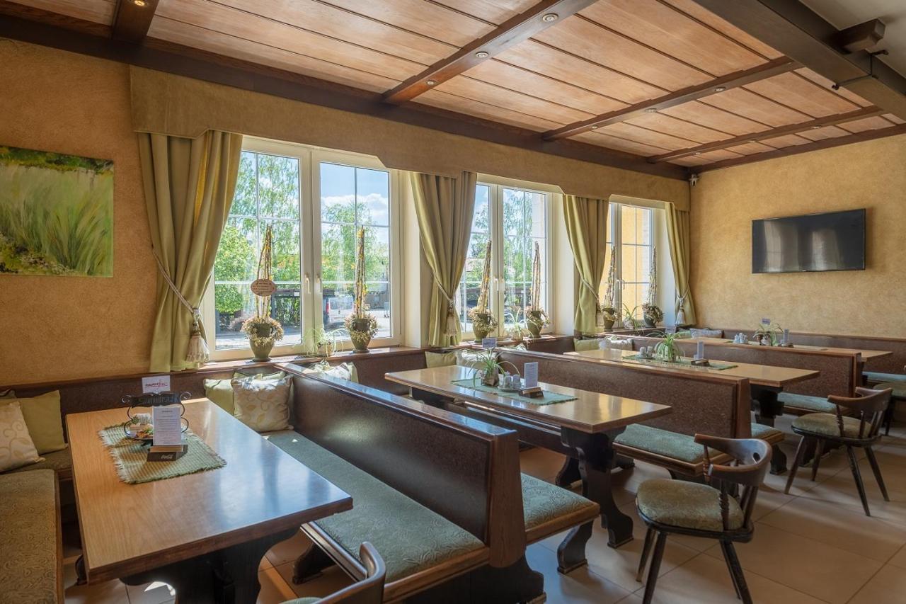 Birkenhof Gols - B & B - Wohlfuehl Hotel Mit Wochenend-Restaurant Extérieur photo